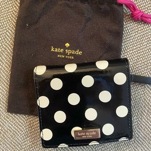 Kate Spade Wallet. New w/out tags
